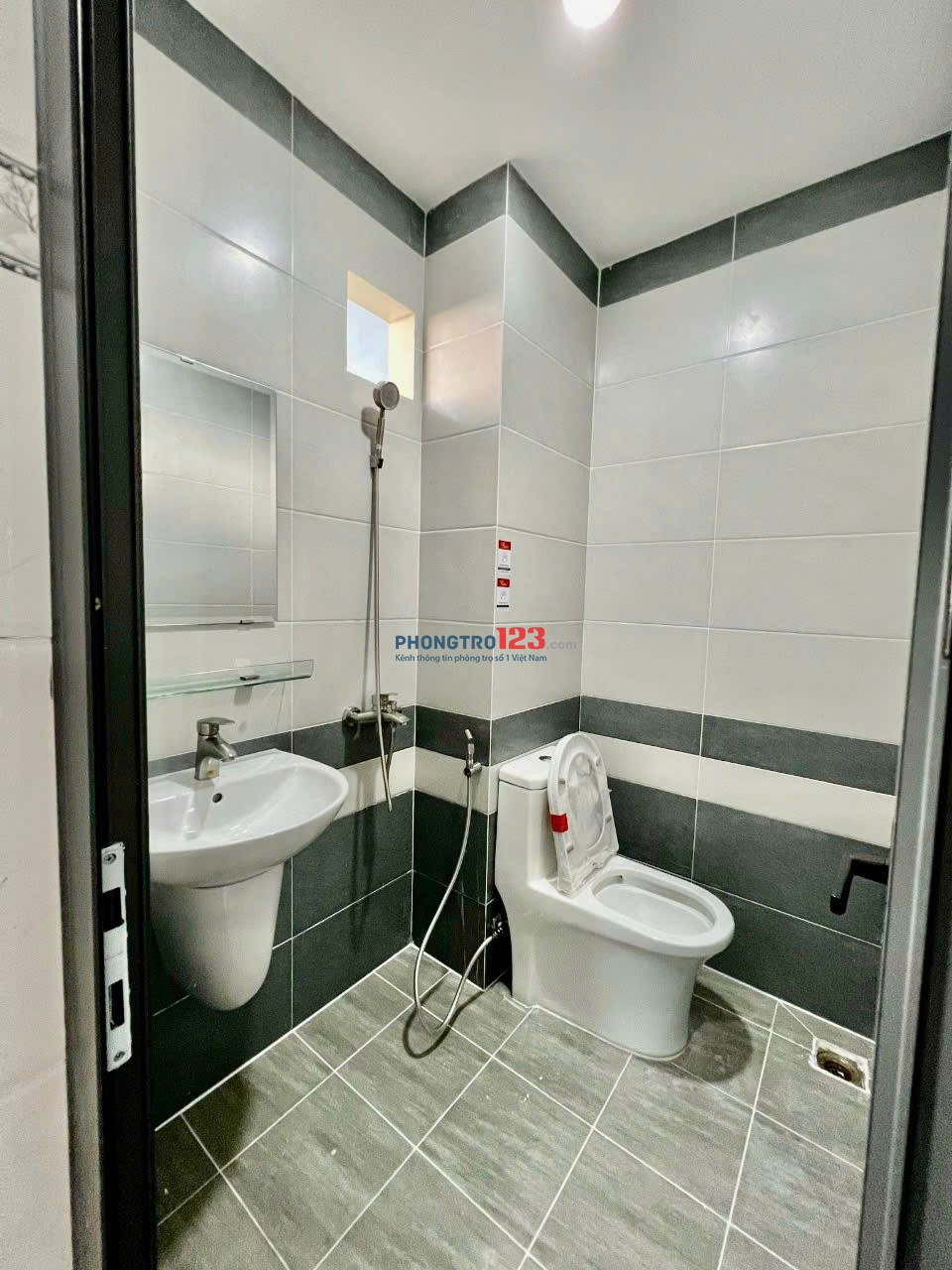 Studio giường tầng Full Nội Thất - Tân Phú, Q.7 (Gần chợ Tân Mỹ)