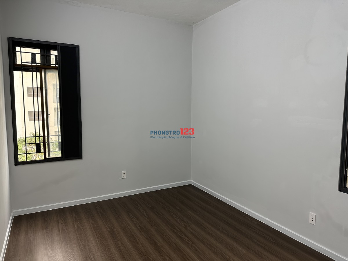Cho thuê căn hộ 75 mét vuông, đối diện là THPT Trường Chinh đường DN11, Đông Hưng Thuận, Q12