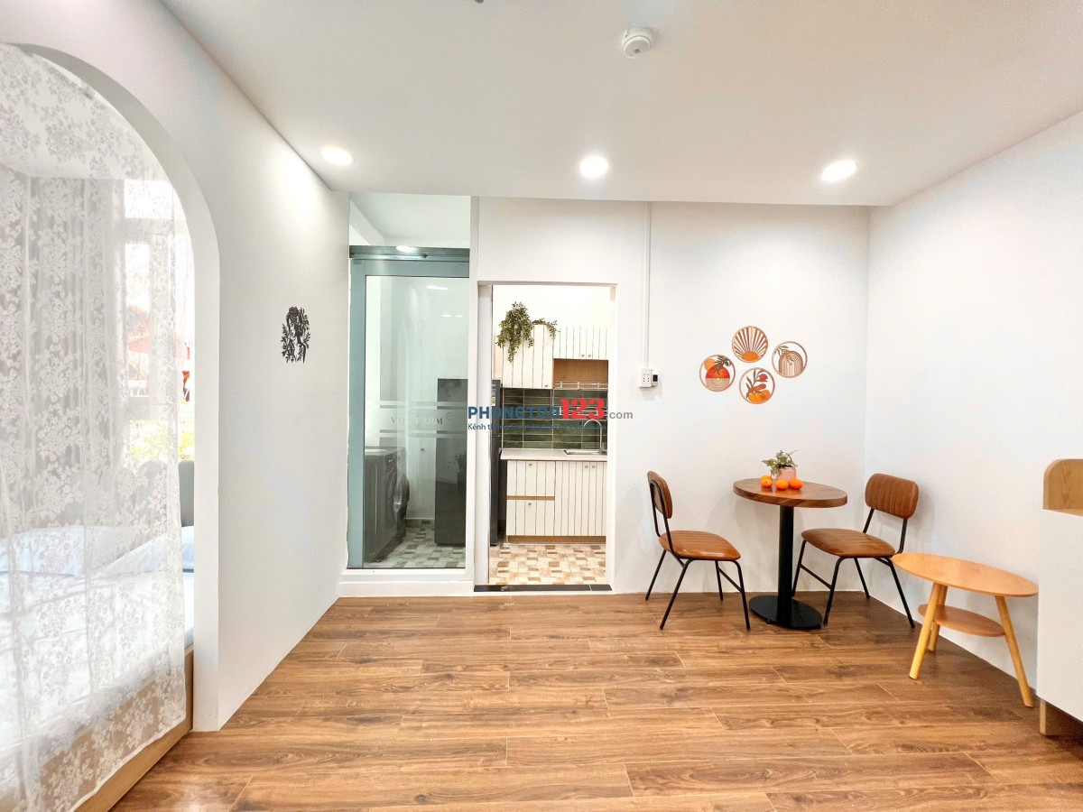 Căn hộ cao cấp DT 40m2, view sân bay cực đẹp, 50/13 Trường Sơn Q. Tân Bình
