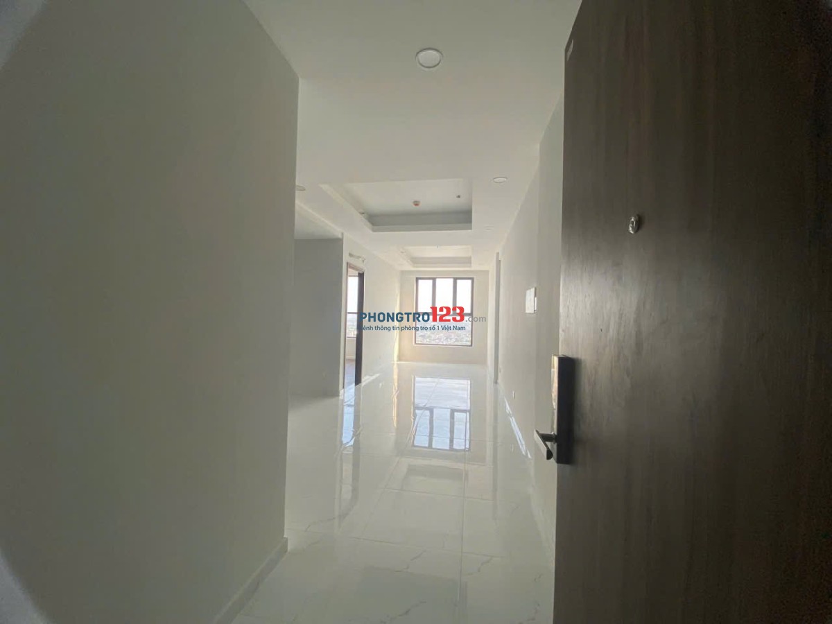 Căn 3 phòng C./c Phú Thạnh- Nguyễn Sơn giá 9tr/tháng