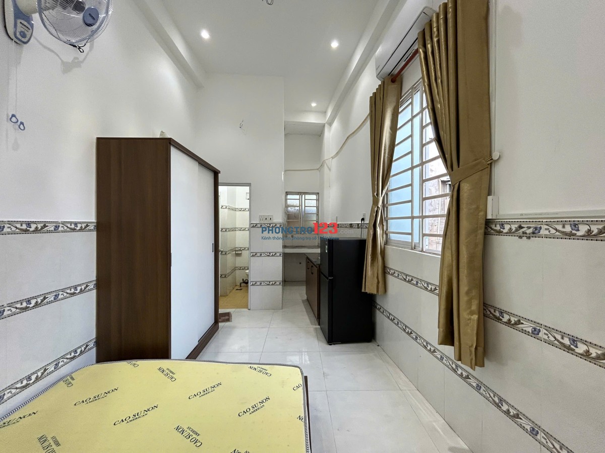PHÒNG TRỆT FULL NỘI THẤT NGAY ĐH NGUYỄN TẤT THÀNH TRỐNG SẴN Y HÌNH Ở LIỀN HÔM NAY, HẺM CỤT AN NINH
