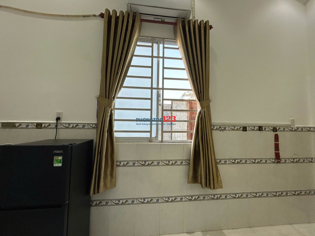 PHÒNG TRỆT FULL NỘI THẤT NGAY ĐH NGUYỄN TẤT THÀNH TRỐNG SẴN Y HÌNH Ở LIỀN HÔM NAY, HẺM CỤT AN NINH