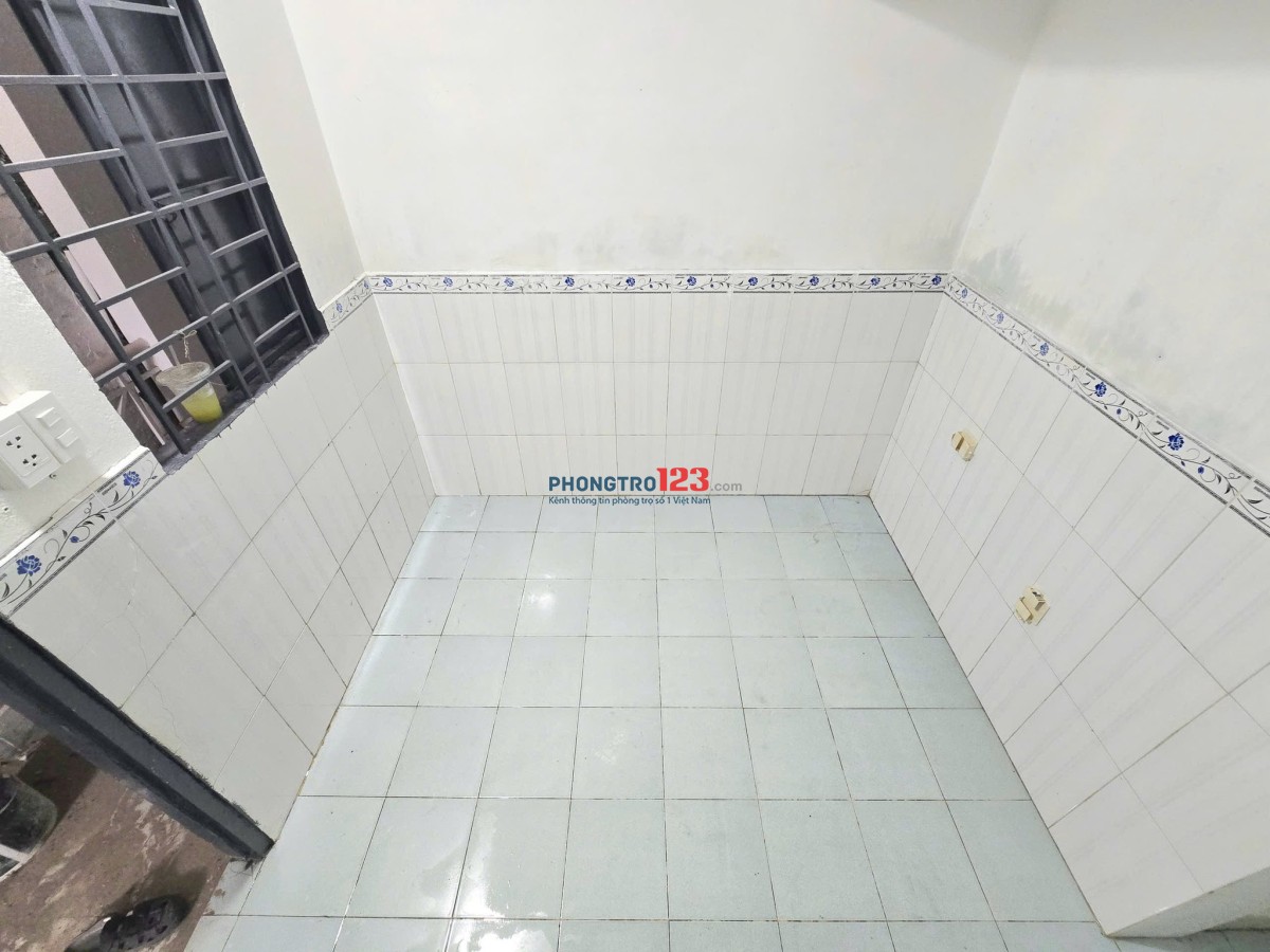 Dãy trọ Mới ngay chợ Việt Lập gần Cầu Vượt Linh Xuân zá 2tr1 giờ thoải mái