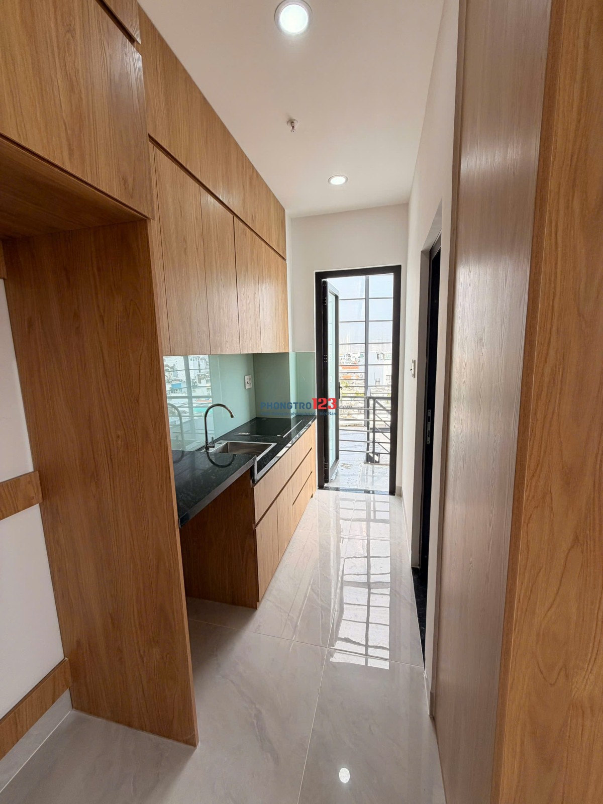 Studio Balcon Máy giặt riêng - Tân Quy, Q.7 - Mới 100%