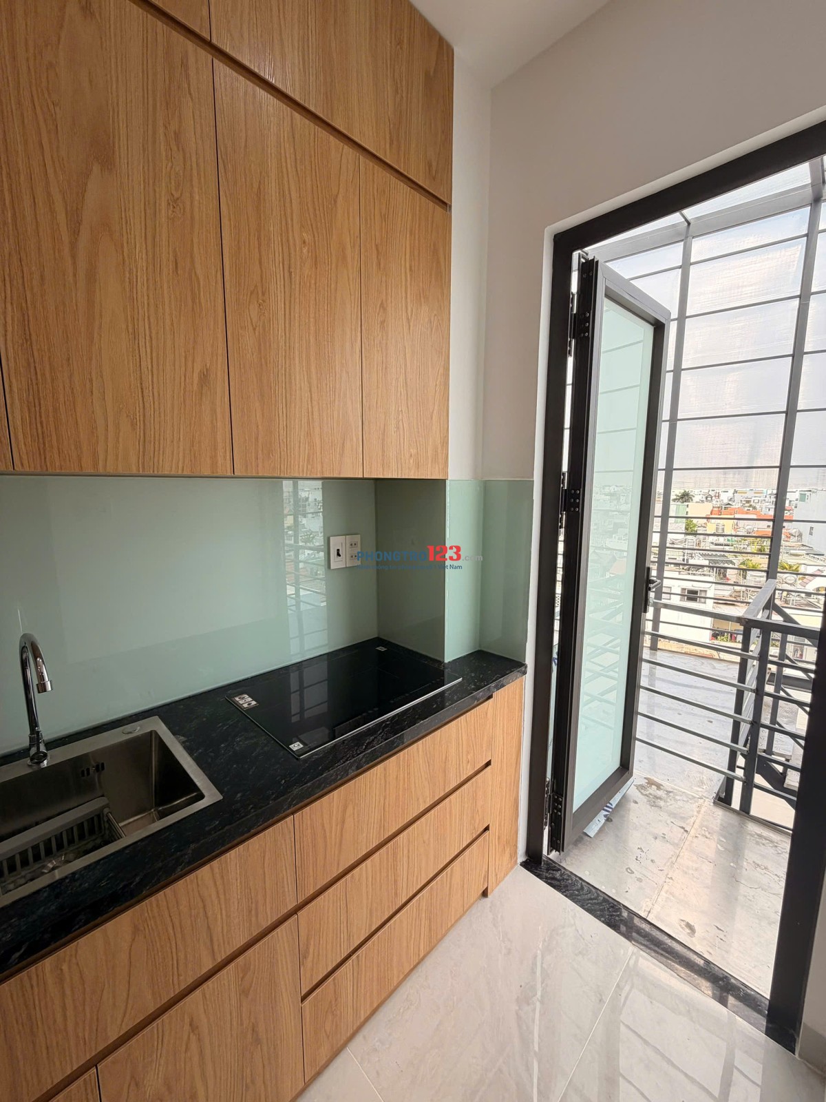 Studio Balcon Máy giặt riêng - Tân Quy, Q.7 - Mới 100%