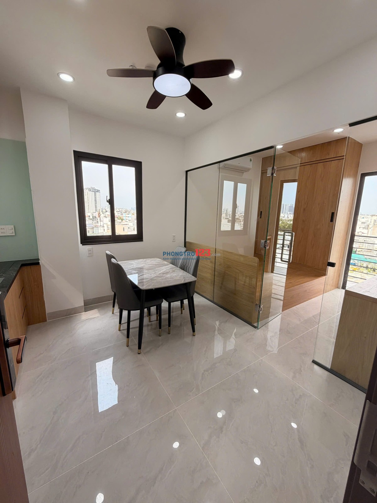  CĂN HỘ 1PN + PHÒNG KHÁCH – BANCON SAU RỘNG – TÂN QUY, Q7 