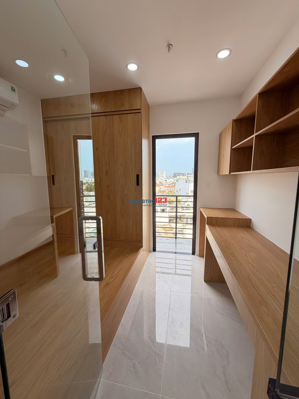  CĂN HỘ 1PN + PHÒNG KHÁCH – BANCON SAU RỘNG – TÂN QUY, Q7 