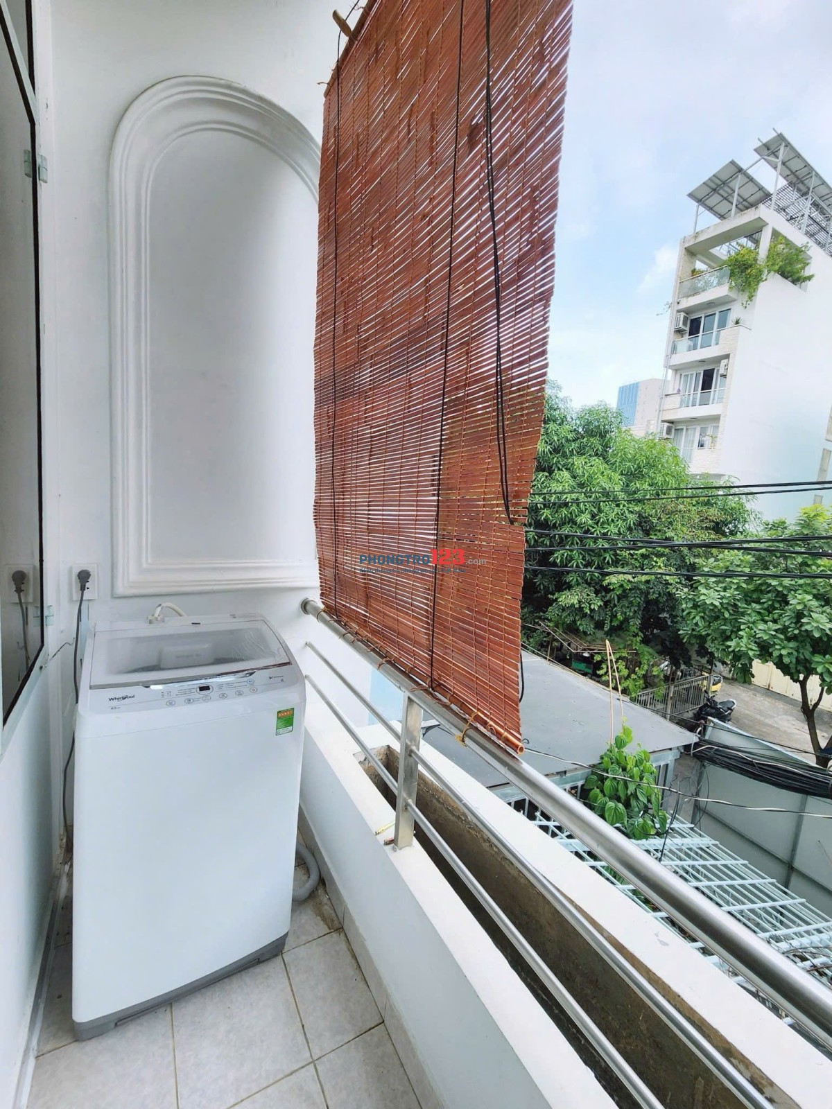 PHÒNG TRỌ BAN CÔNG MÁY GIẶT RIÊNG 35M2 NGUYỄN THƯỢNG HIỀN CHỢ BÀ CHIỄU BÌNH THẠNH