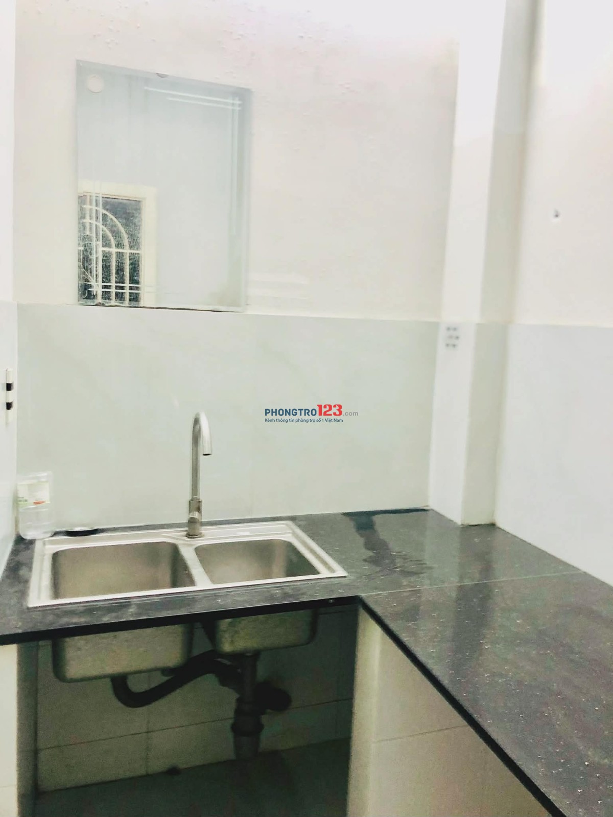 Phòng Q5 giá từ 2–4 triệu cho nữ – gần Q1,3,10 | Ở gọn – tiết kiệm