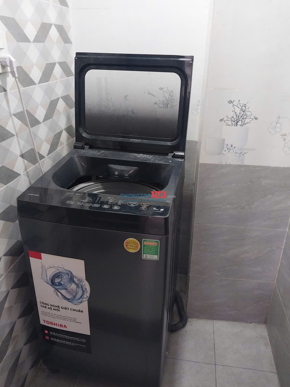 Phòng ban công Gần ĐH UFM_FPT_Hutech 30m2 Chỉ 2 Triệu 8