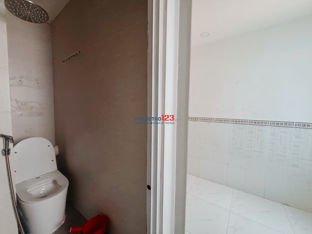 nhà nguyên căn đinh tiên hoàng gần chợ bà chiểu lê văn duyệt phan đăng lưu