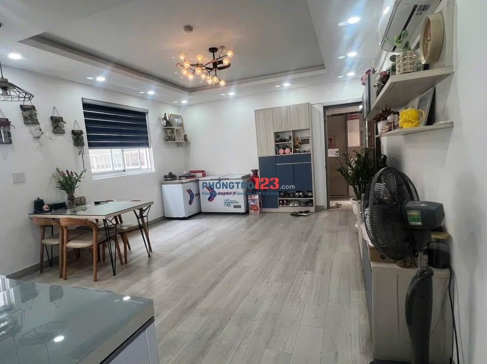 Chung cư Nguyễn Xí- Bình Thạnh căn 65m2, 1p ngủ+ , Nội thất, 8,6tr