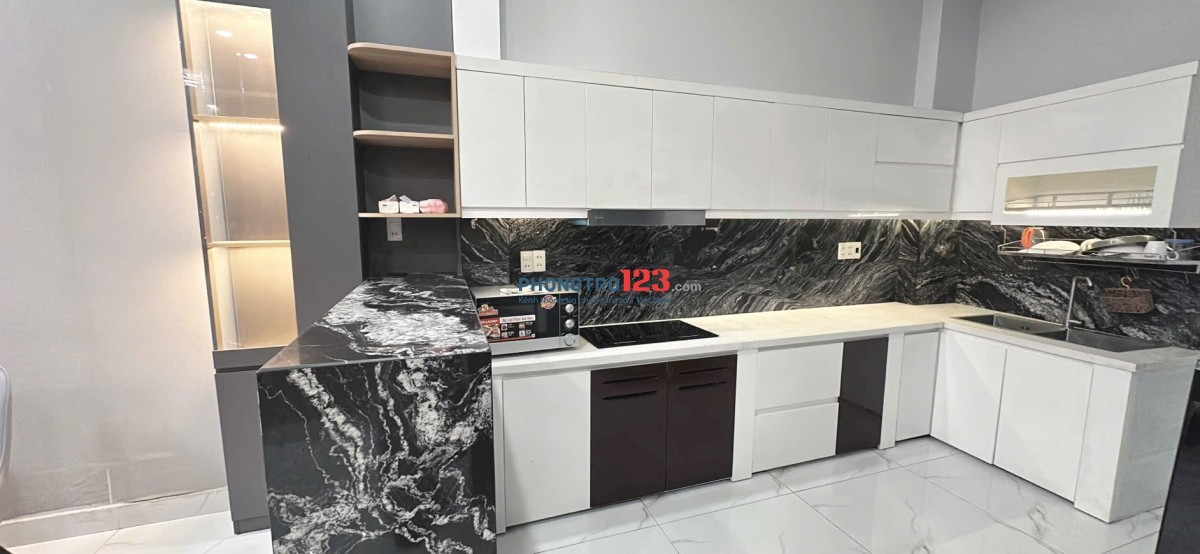 Cho Thuê Nhà Mới Đầy Đủ Nội Thất - 4PN, 4WC - Khu Trung Tâm Vạn Kiếp - Gần Phan Xích Long