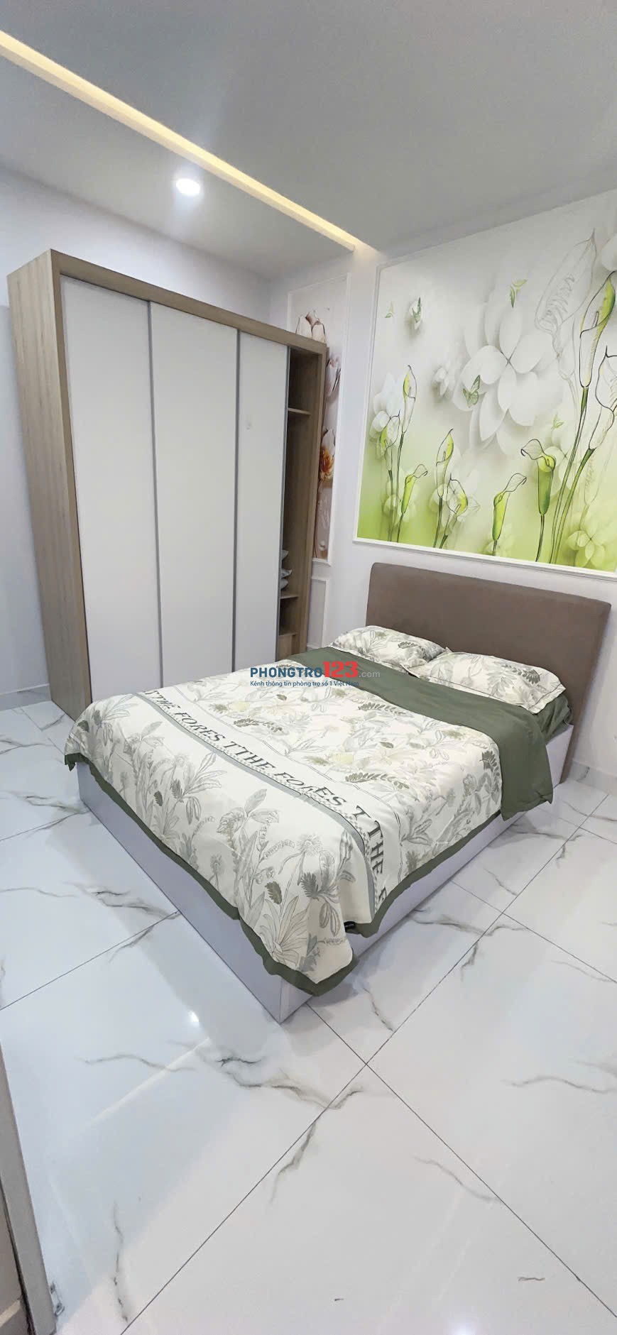 Cho Thuê Nhà Mới Đầy Đủ Nội Thất - 4PN, 4WC - Khu Trung Tâm Vạn Kiếp - Gần Phan Xích Long