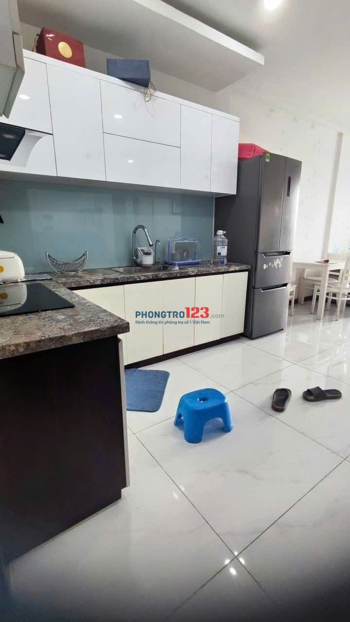 C/c Carillon 2, Trịnh Đình Thảo, TP: 2p ngủ, 2WC, 70m2, 10tr5/th, NT.