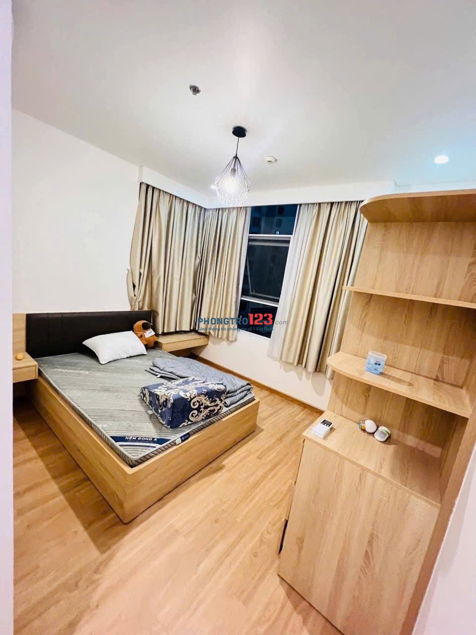 Chung cư Celadon, Tân Thắng, TP: 120m2, 3p ngủ, 14tr, full NT