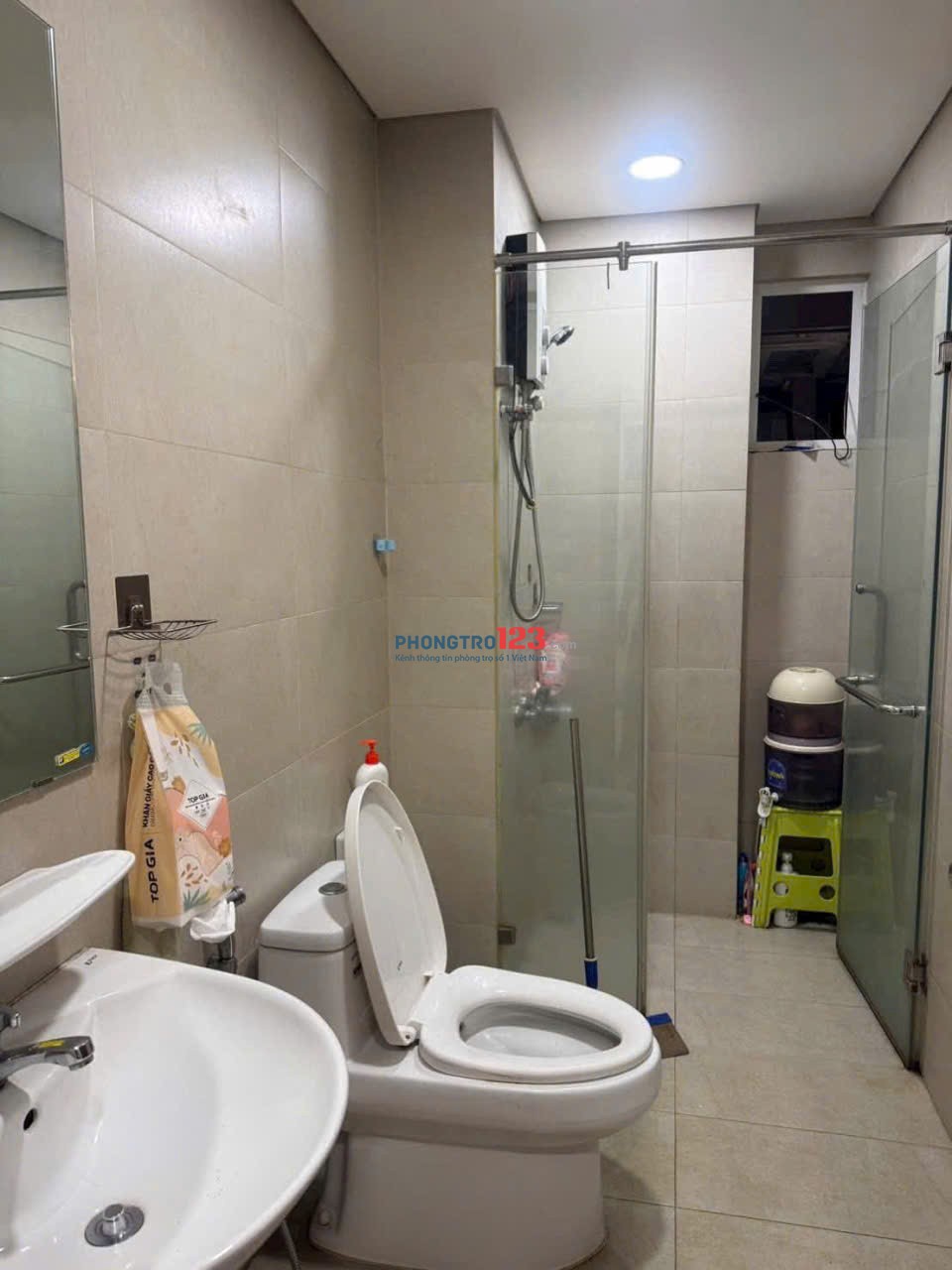 Chung cư Celadon, Tân Thắng, TP: 120m2, 3p ngủ, 14tr, full NT