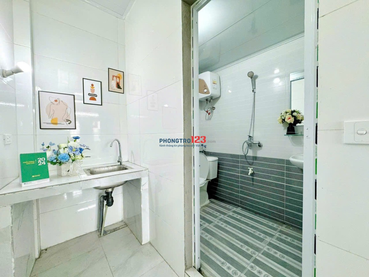Nhận xe điện phòng to thoáng 521 Cổ Nhuế 3tr3