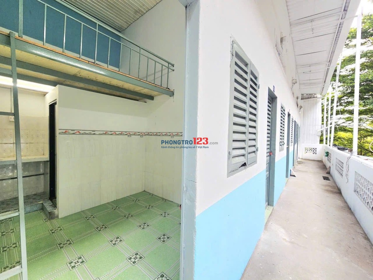Phòng Sạch sẽ Thoáng Ngã Tư 550 đối diện Vicom Dĩ An, Tân Đông Hiệp Giờ Thoải Mái