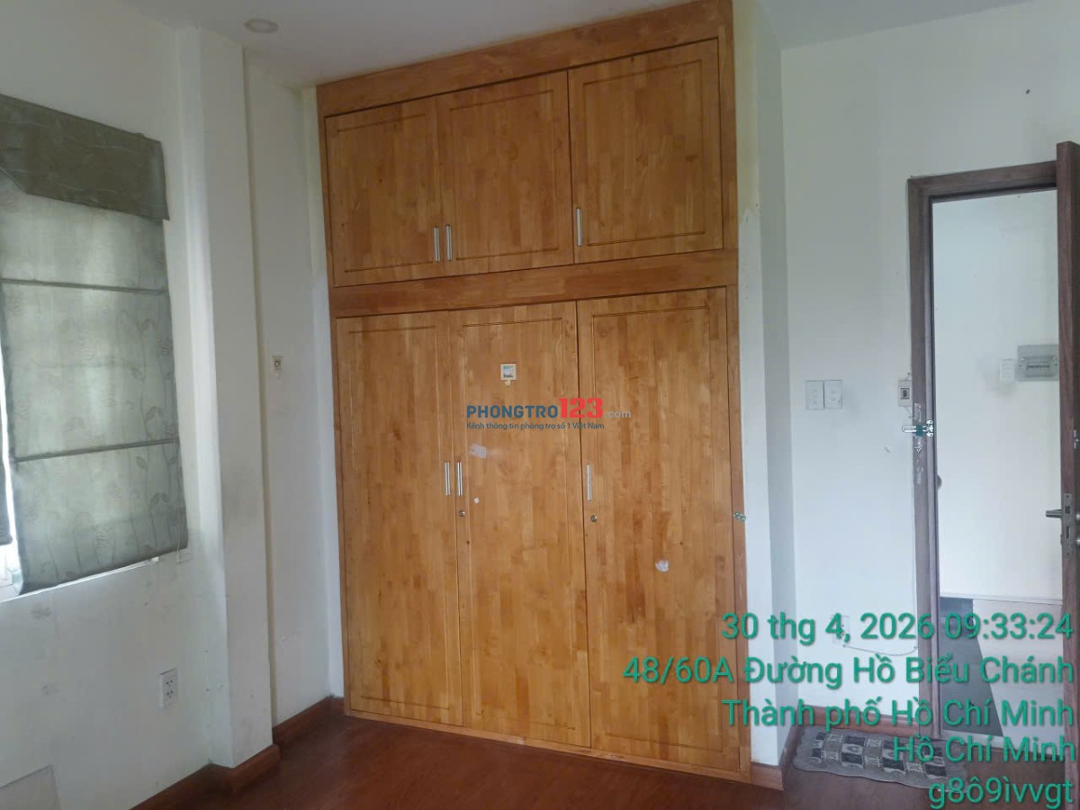 PHÒNG BAN CÔNG 2 CỬA SỔ SIÊU THOÁNG PHÚ NHUẬN, GẦN SÂN BAY 4,8-5tr TR