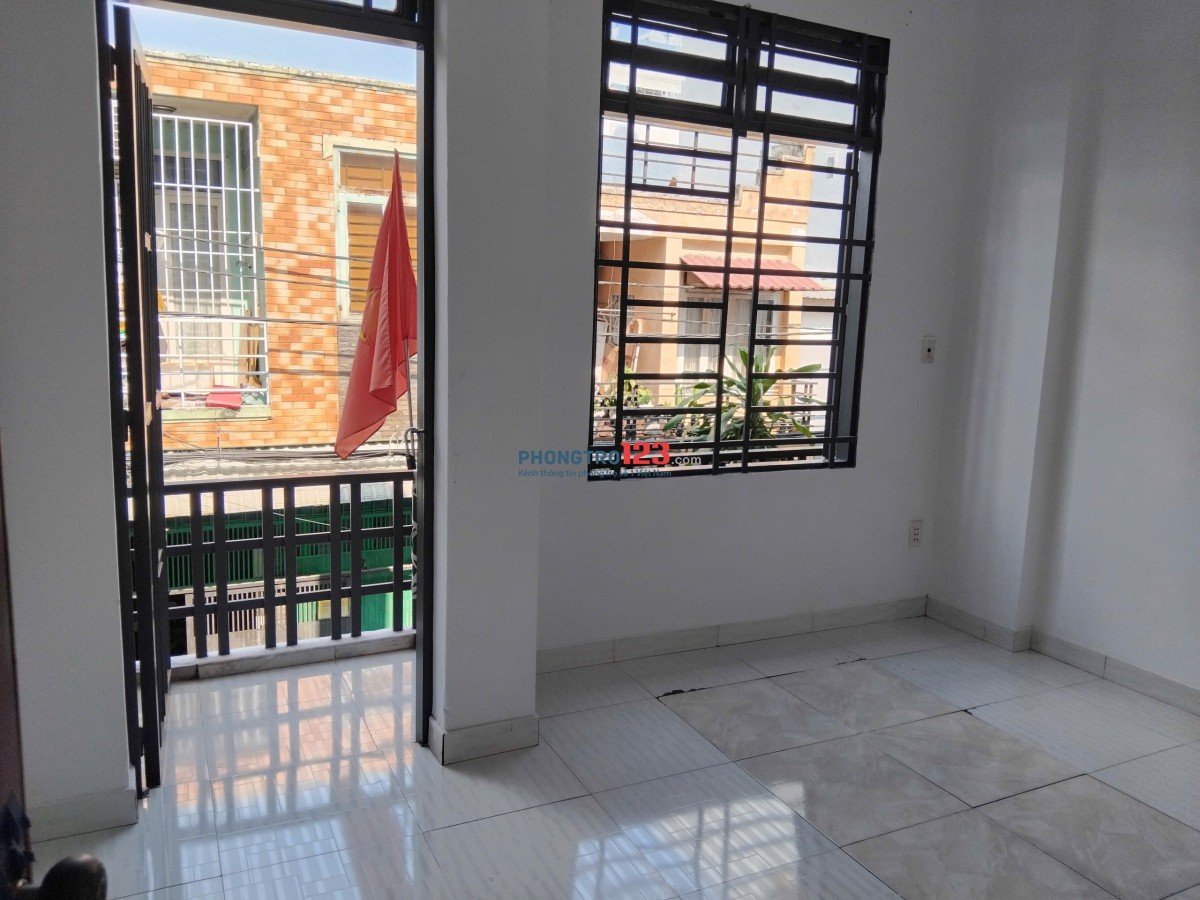 Cho thuê nhà nguyên căn quận Bình Tân. Giá 5.5tr