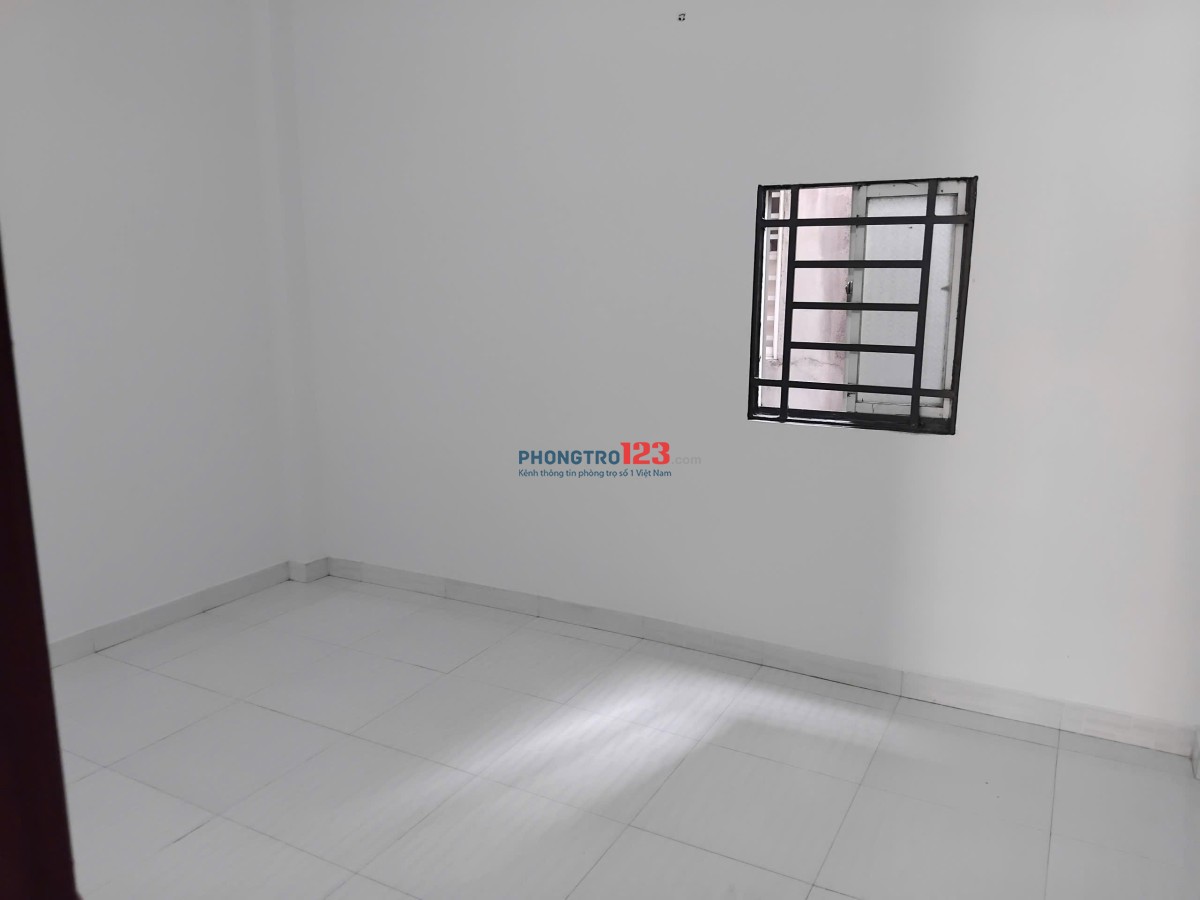 Cho thuê nhà nguyên căn quận Bình Tân. Giá 5.5tr