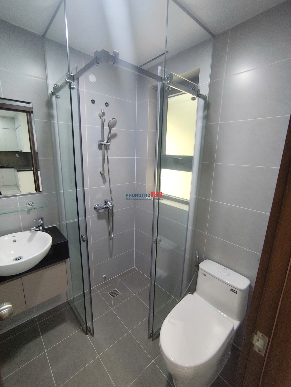 Cho thuê CH 2PN/2WC Emerald Bcons Mall Làng Đại học Thủ đức 6.7tr/ tháng