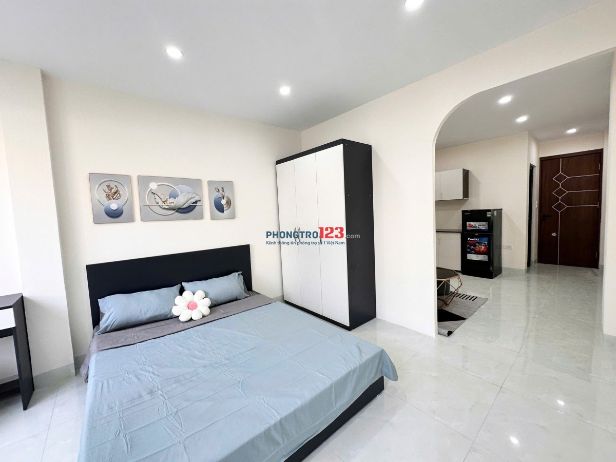 1 ngủ 1 khách 30m2 tại phú diễn