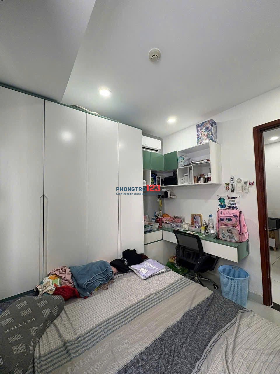 Căn hộ Oriental Plaza, Âu Cơ, Tân Phú: 12tr/th, 2p ngủ,78m2,NT, Nhà mới
