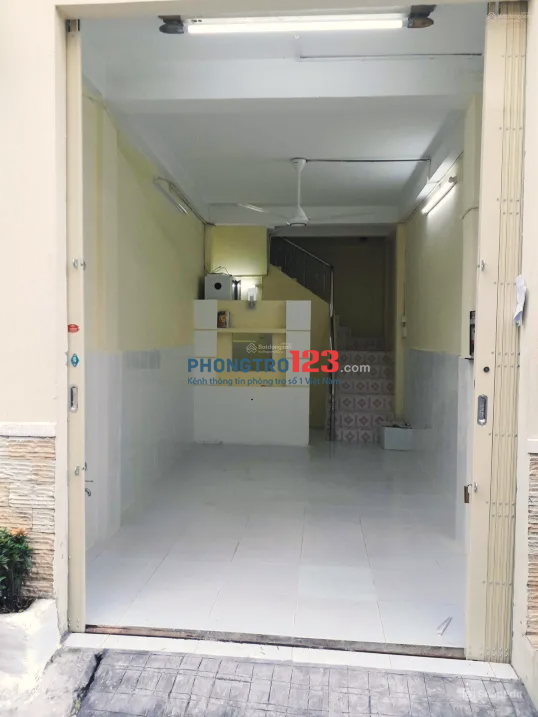Cho thuê phòng tại Nguyễn Văn Công, Gò Vấp.