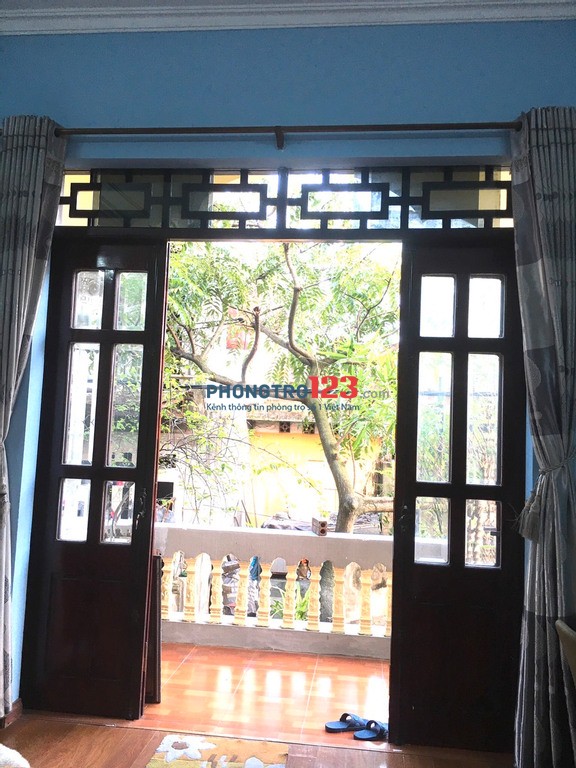 Cho thuê nhà 3 tầng, hướng ĐN, cơ bản đủ nội thất, khu TT Địa chất Mai Lâm, Đông Anh, gần QL3