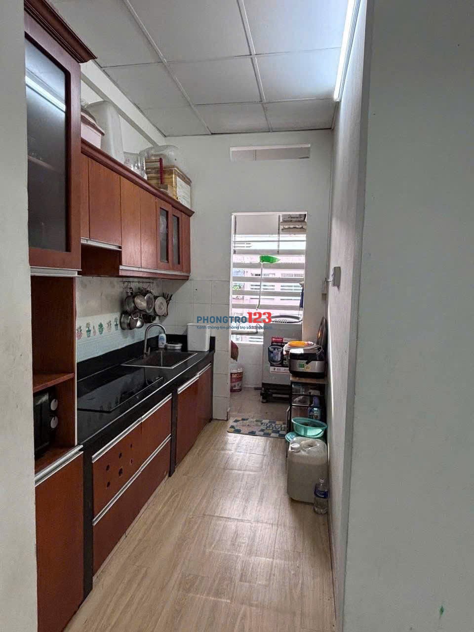 Chung cư Sơn Kỳ 2, DC 13, TP: 2p ngủ, NTCB, 65m2, 8tr/th, Nhà sạch.