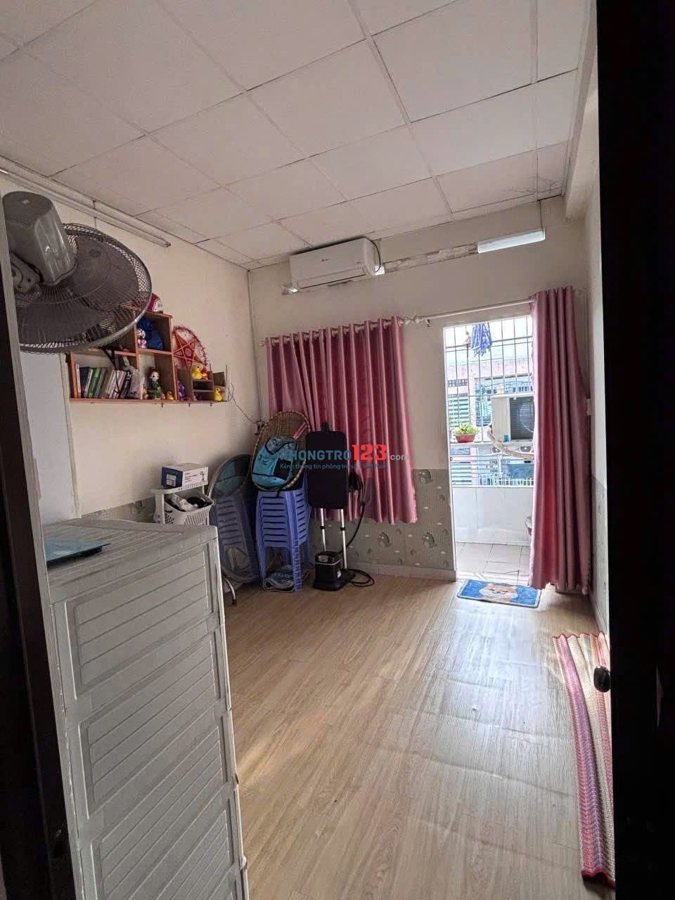 Chung cư Sơn Kỳ 2, DC 13, TP: 2p ngủ, NTCB, 65m2, 8tr/th, Nhà sạch.