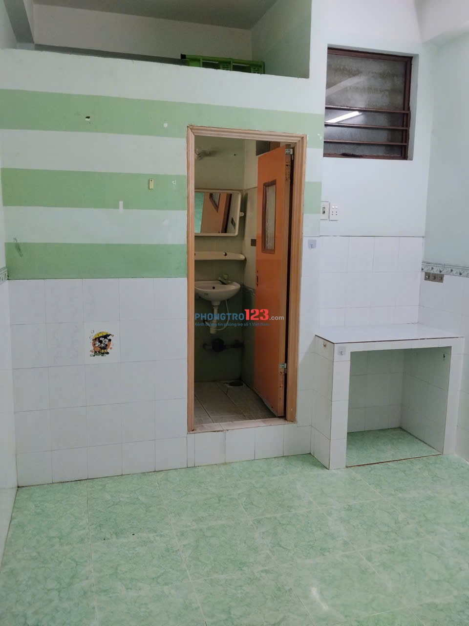 PHÒNG TRỌ CHO THUÊ 15 m2, KHU PHAN XÍCH LONG , PHƯỜNG CẦU KIỆU, TPHCM