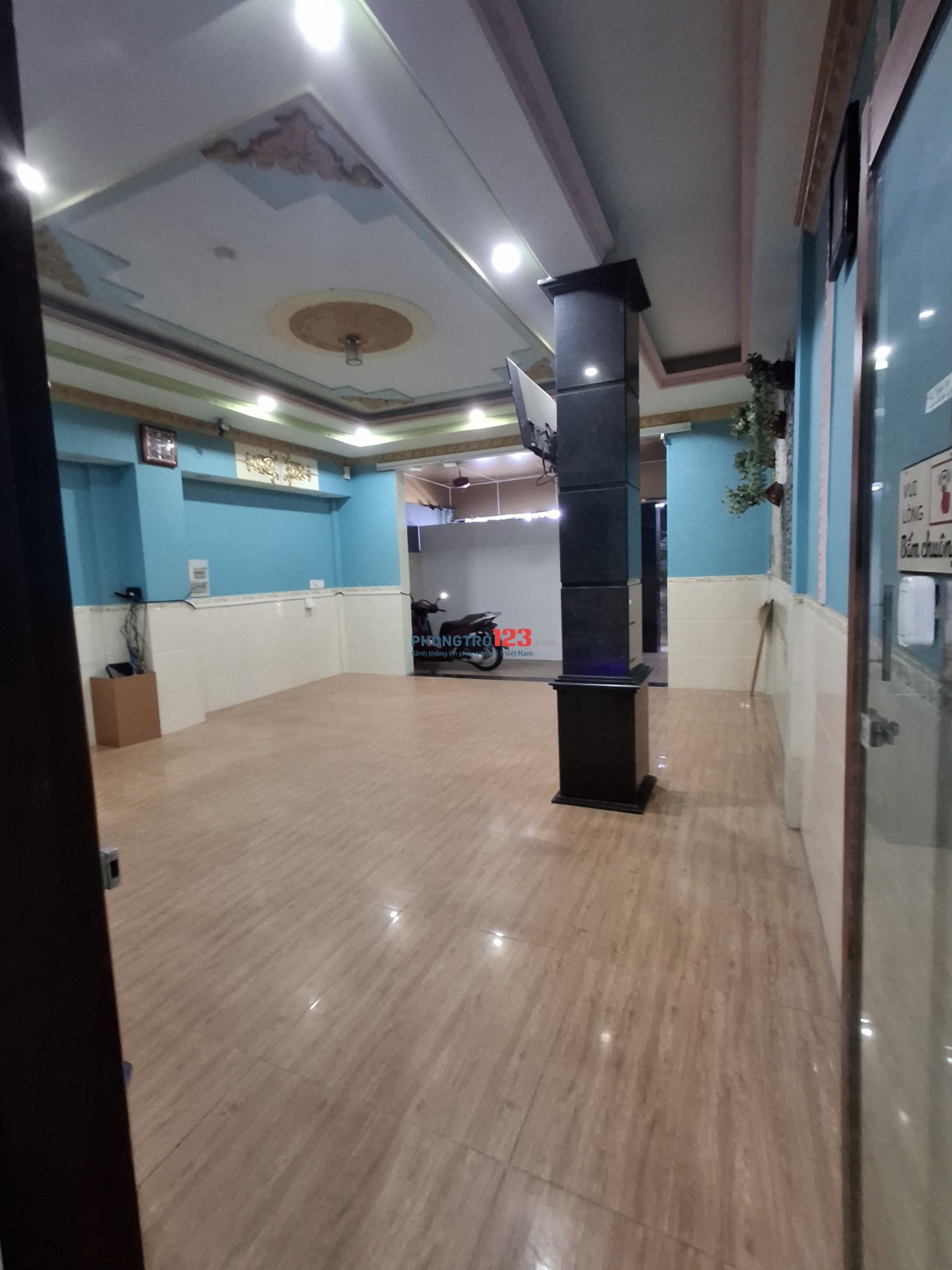 TÒA NHÀ MỚI ĐẸP, ĐIỆN GIÁ NHÀ NƯỚC – CỌC CHỈ 1 THÁNG