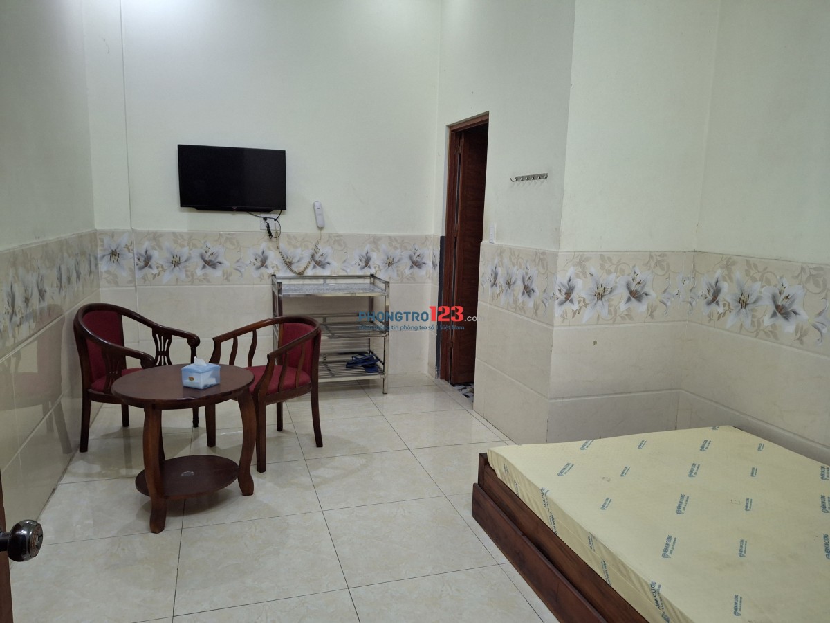 TÒA NHÀ MỚI ĐẸP, ĐIỆN GIÁ NHÀ NƯỚC – CỌC CHỈ 1 THÁNG