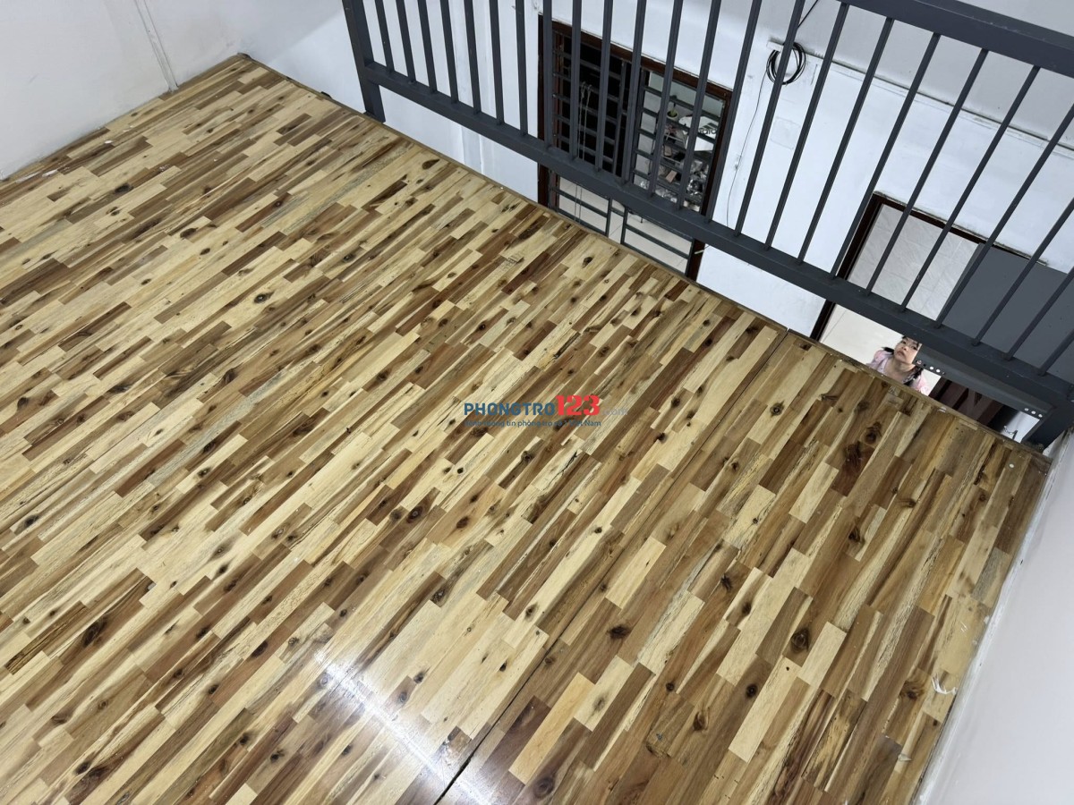 Phòng Duplex 1 trệt, 1 lầu gác cao 30m2, 1124/2A Lê Đức Thọ Q. Gò Vấp ( Gần chợ Xóm Mới)