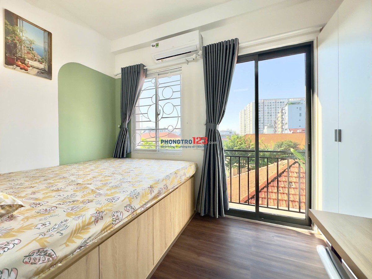 Căn hộ siêu sang 1PN PK bancon riêng, ngay sân bay TSN, Mặt tiền số 8 Sông Thương, Q, Tân Bình.