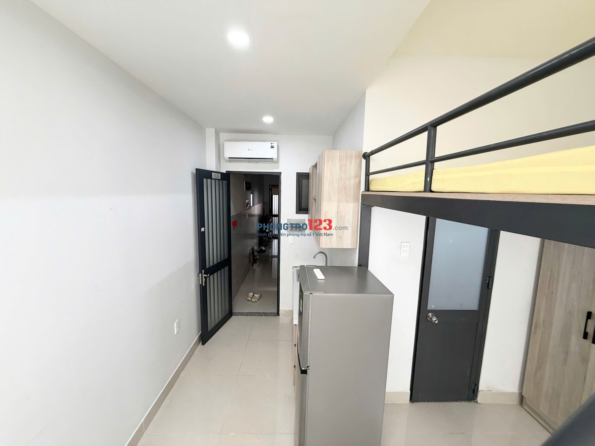 PHÒNG GÁC CỬA SỔ TRỜI BÙI ĐÌNH TÚY NGAY CHỢ BÀ CHIỂU, GẦN QUẬN 1,2,3, PHÚ NHUẬN, HÀNG XANH