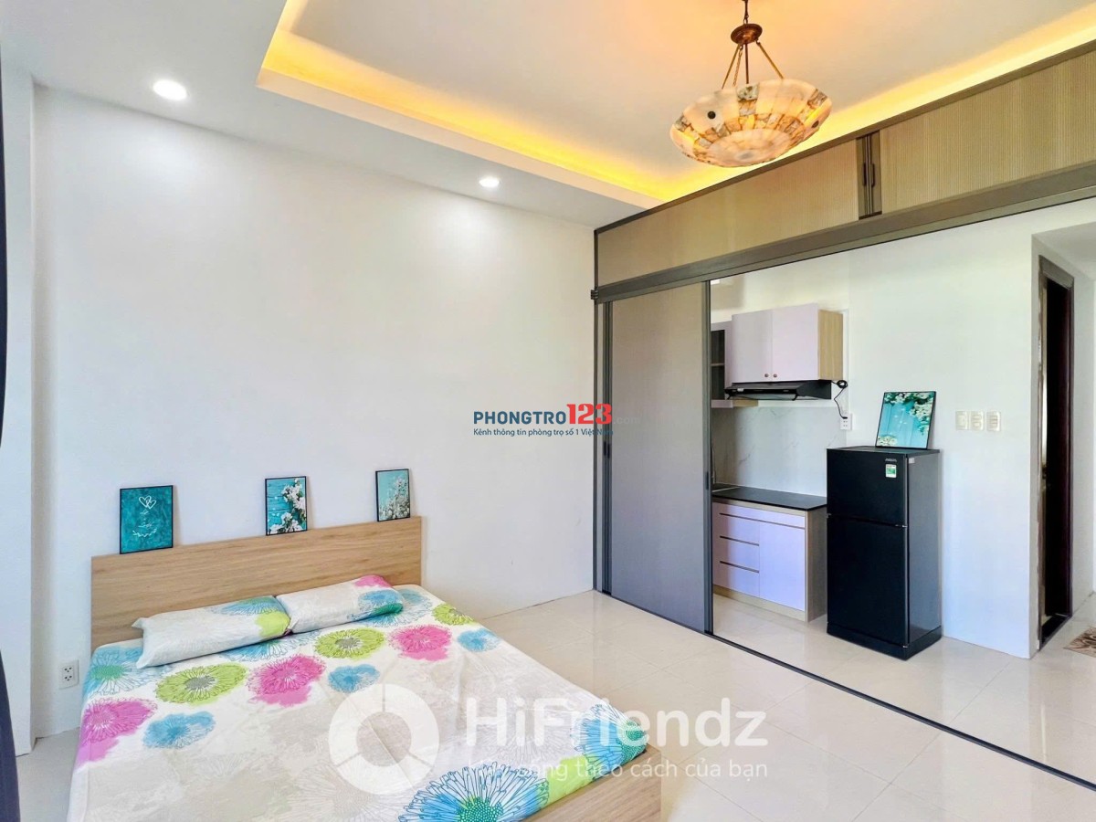 PHÒNG TRỌ BAN CÔNG NỘI THẤT MỚI NGAY NƠ TRANG LONG - BÌNH THẠNH GẦN CHỢ BÀ CHIỂU,CẦU BÔNG,Q1,Q2