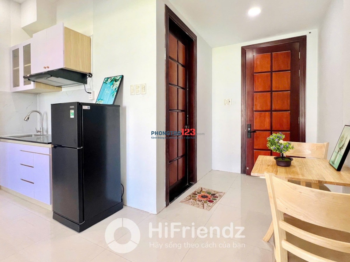 PHÒNG TRỌ BAN CÔNG NỘI THẤT MỚI NGAY NƠ TRANG LONG - BÌNH THẠNH GẦN CHỢ BÀ CHIỂU,CẦU BÔNG,Q1,Q2
