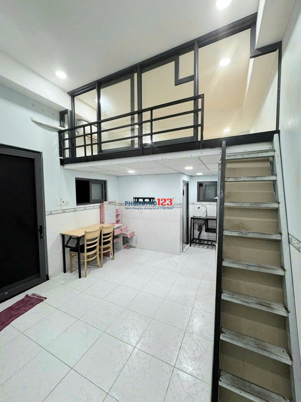 Cho thuê phòng có gác rộng 30m2 - Full Nội Thất - Phan Văn Trị, Bình Thạnh
