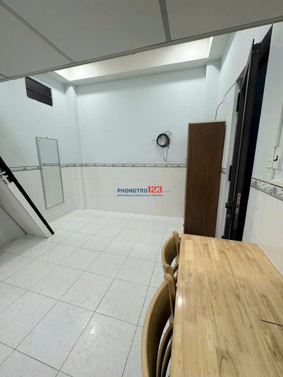 Cho thuê phòng có gác rộng 30m2 - Full Nội Thất - Phan Văn Trị, Bình Thạnh