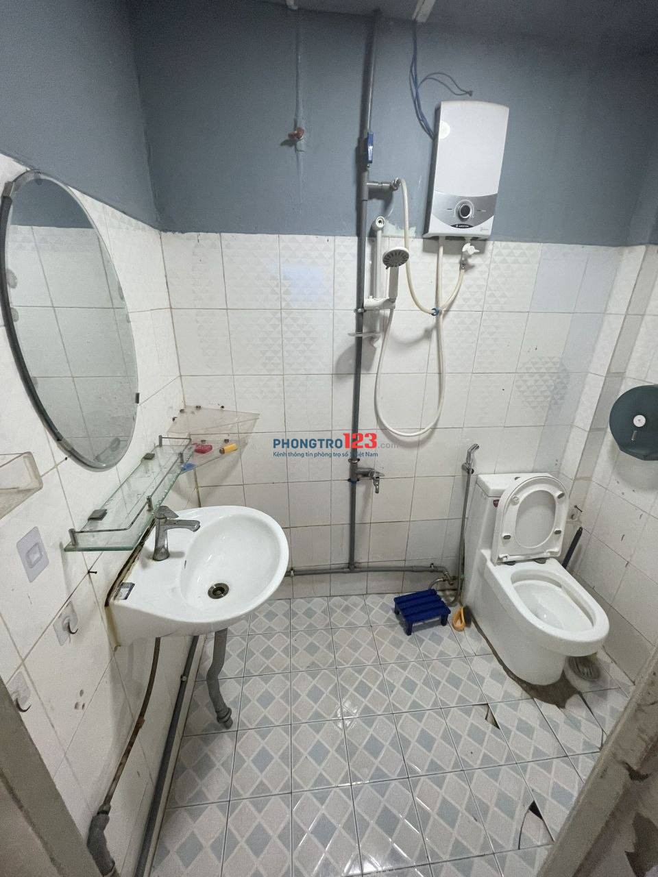 Nhà nguyên căn Nguyễn Xí gần cầu đỏ Vincom chung cư Thủy Lợi