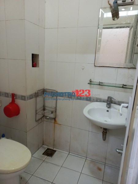 Phòng cho thuê lầu 1 - 30m2, đầy đủ tiện nghi quận 11