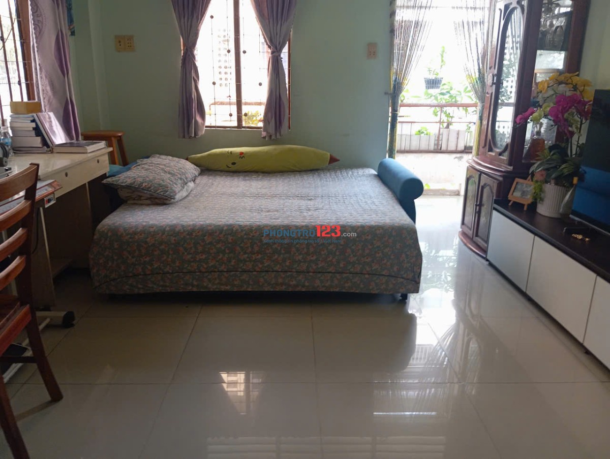 Chính chủ cho thuê căn hộ chung cư Bộ Công An, phường Bình An, quận 2