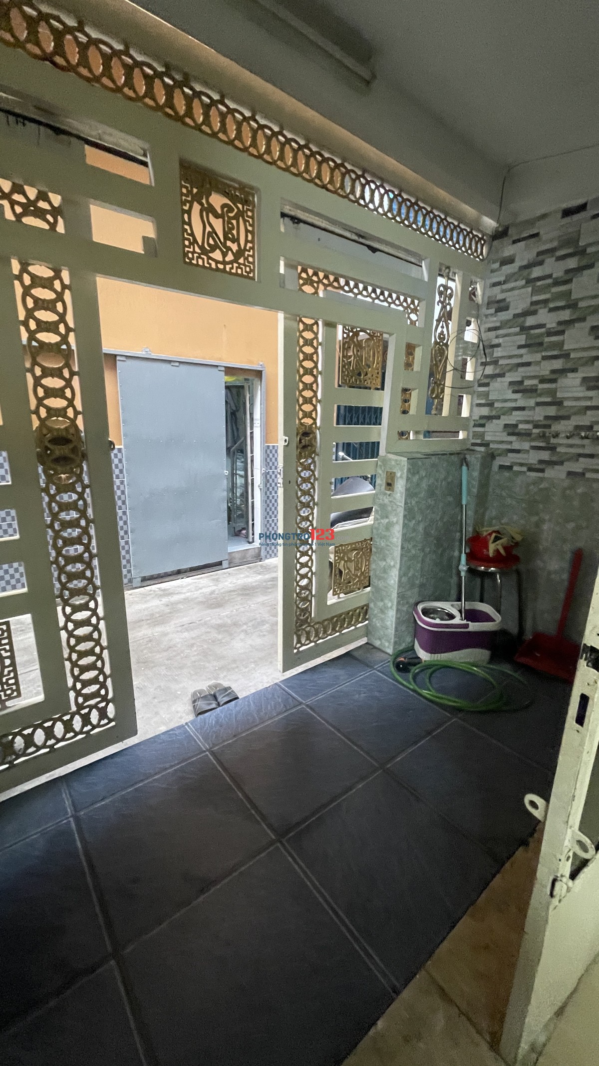 Nhà Văn Thân 3 phòng ngủ chốt 8 triệu
