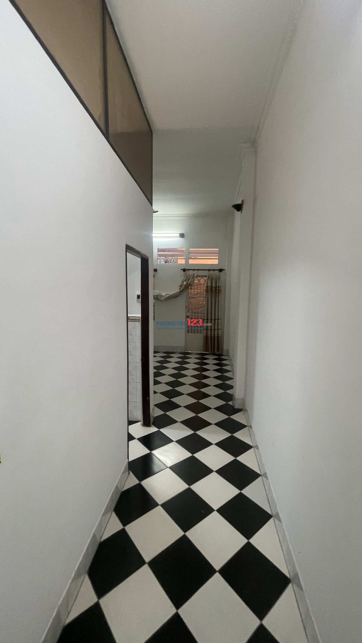 Nhà Văn Thân 3 phòng ngủ chốt 8 triệu