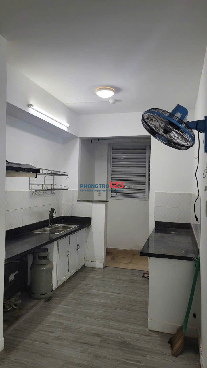 Chung cư Screc, Trường Sa, Q3: 95m2, 3p ngủ, 2wc, 14tr/th