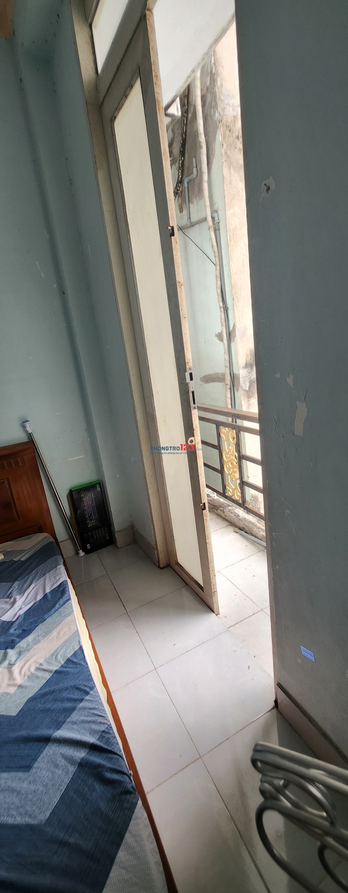 PHÒNG CHO THUÊ PHÚ ĐỊNH Q.8 3TR/THÁNG: Phòng rộng, toilet riêng, ban công, sân thượng,nội thất. 30m